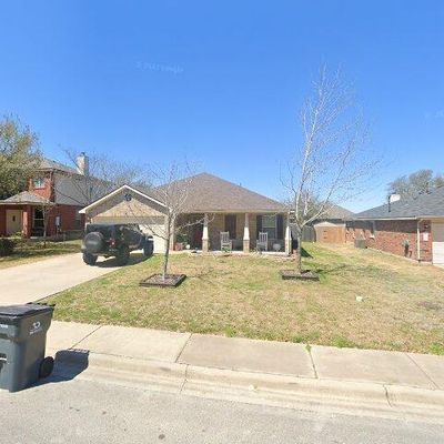 117 Trinity Dr, Kyle, TX 78640