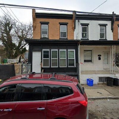 102 E Ashmead St, Philadelphia, PA 19144