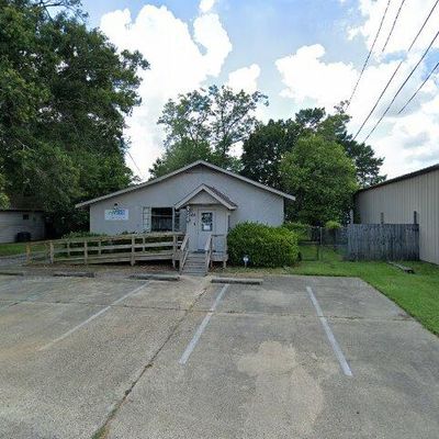 102 W Florence St, Hattiesburg, MS 39401