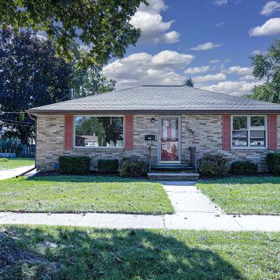 1025 E Marquette St, Appleton, WI 54911