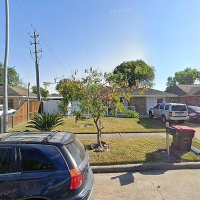 1035 Forestburg Dr, Houston, TX 77038