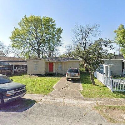 10406 Wiggins St, Houston, TX 77029