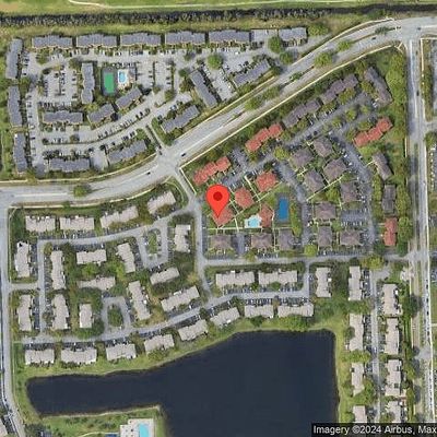 10476 Nw 8th St, Pembroke Pines, FL 33026