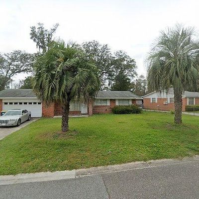 10558 Tulsa Rd, Jacksonville, FL 32218