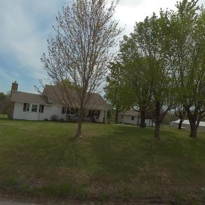 1076 N Barrington Rd, Tontitown, AR 72762