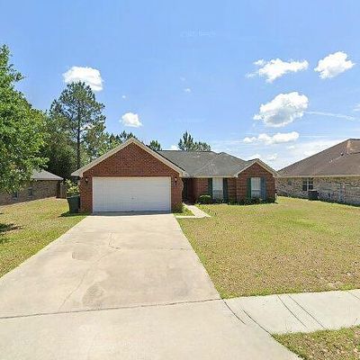 126 Wayfair Ln, Hinesville, GA 31313