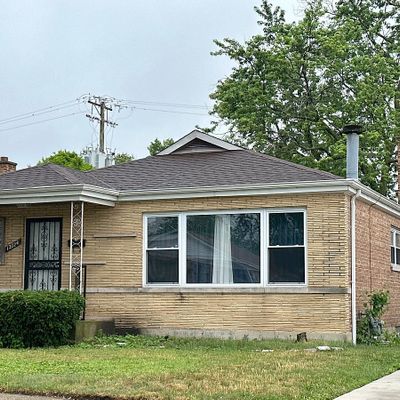 12724 S Laflin St, Calumet Park, IL 60827