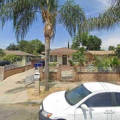 12800 Norris Ave, Sylmar, CA 91342