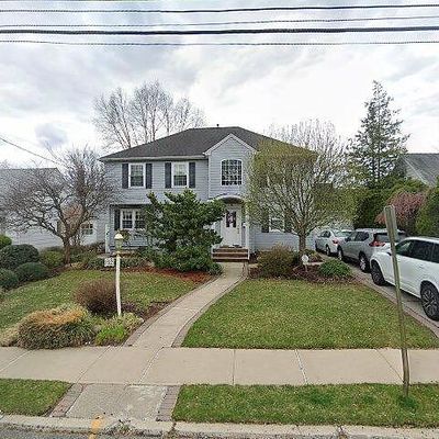 132 Stewart St, Maywood, NJ 07607