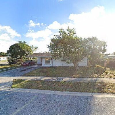 1320 Cleve H Dixon Ave, West Palm Beach, FL 33404