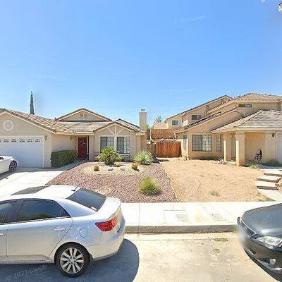 13637 Sandstone Dr, Victorville, CA 92392