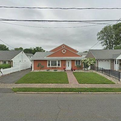 12 Hoffman Ave, Rochelle Park, NJ 07662