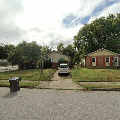 122 Downes St, Hampton, VA 23663