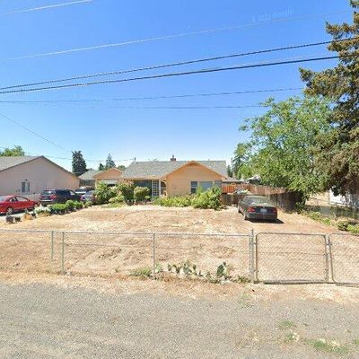 1516 Cornell Ave, Yakima, WA 98902