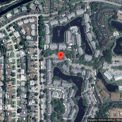 157 Wading Bird Cir #201, Naples, FL 34110