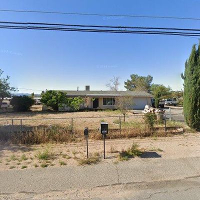 15787 Mesquite St, Hesperia, CA 92345