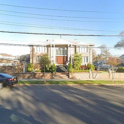 159 52 91st Street, Howard Beach, NY 11414