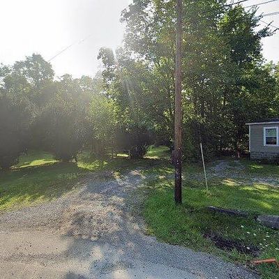 16 Stone Church Rd, Finleyville, PA 15332