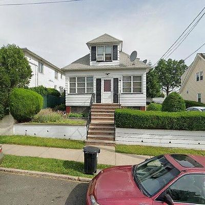 141 Orchard St, Elmwood Park, NJ 07407