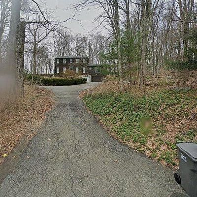 142 Turkey Roost Rd, Monroe, CT 06468