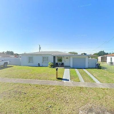 14520 Buchanan St, Miami, FL 33176