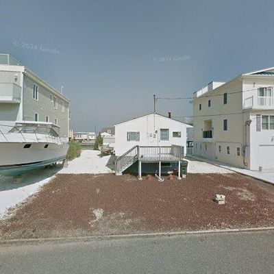 179 Flamingo Rd, Tuckerton, NJ 08087