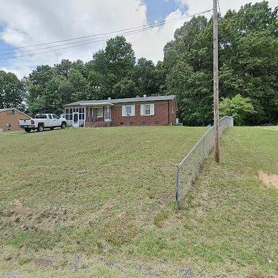 1805 Mountainbrook Dr, Gastonia, NC 28052