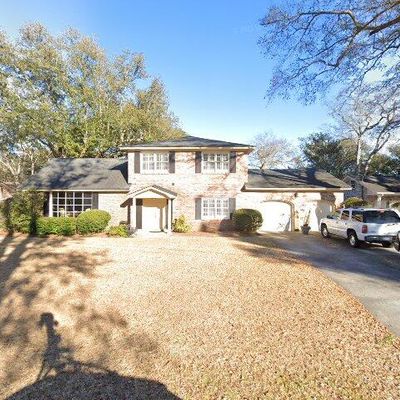 1822 Huntington Dr, Charleston, SC 29407