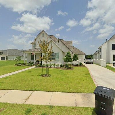 1872 Tiger Crossing Dr, Baton Rouge, LA 70810