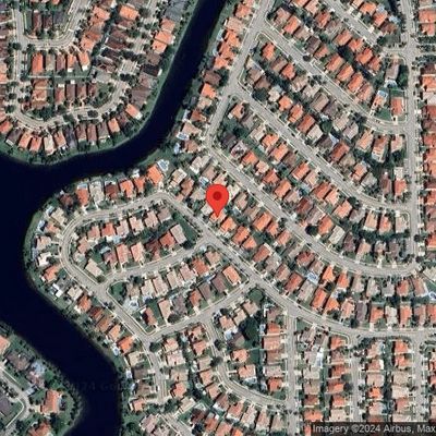 19101 Nw 11 Th St, Pembroke Pines, FL 33029