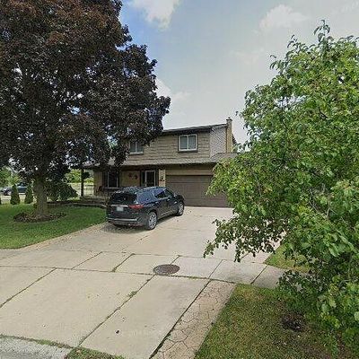 19150 Coachwood Ct, Riverview, MI 48193