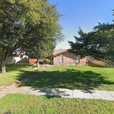 1705 Laurel Ln, Plano, TX 75074