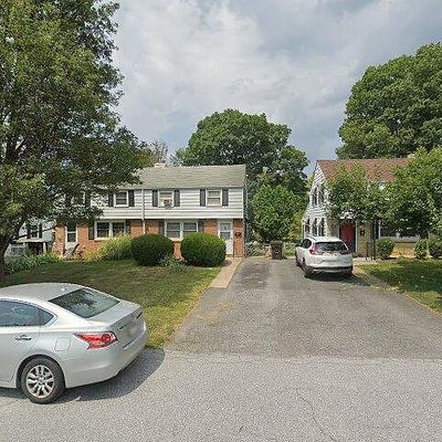 207 Elizabeth Dr, Lancaster, PA 17601