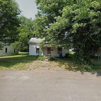 208 N Walnut St, La Grange, KY 40031