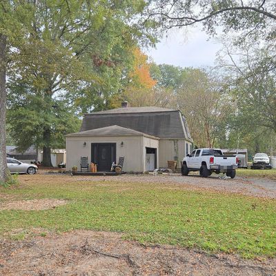 209 Montgomery Dr, Moulton, AL 35650