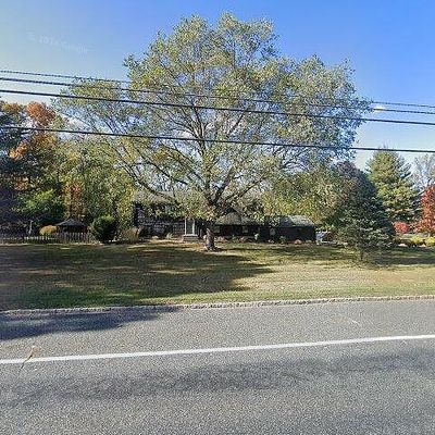 21 Old York Rd, Ringoes, NJ 08551