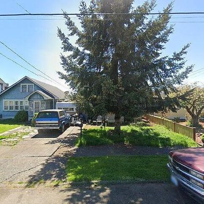 210 Karr Ave, Hoquiam, WA 98550