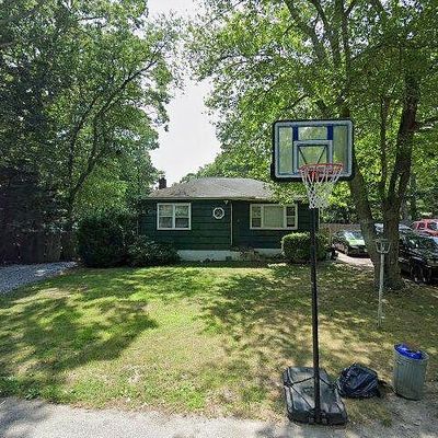 212 Cypress Dr, Mastic Beach, NY 11951