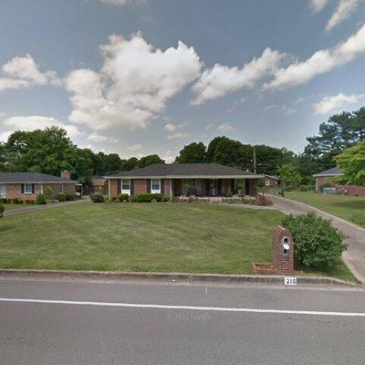 216 Alfred Dr, Clarksville, TN 37043