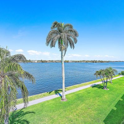 2160 Ibis Isle Rd, Palm Beach, FL 33480