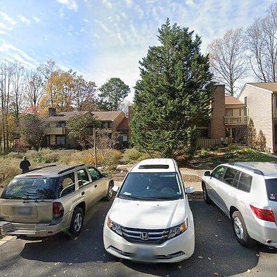 2190 Glencourse Ln, Reston, VA 20191