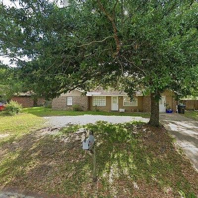 221 Eastland Blvd, Ocean Springs, MS 39564