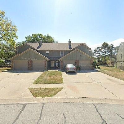 221 Sw Pinetree Ln, Lees Summit, MO 64063