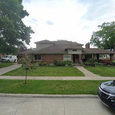 22245 Watsonia St, Dearborn, MI 48128