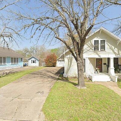 223 W Northline St, La Grange, TX 78945