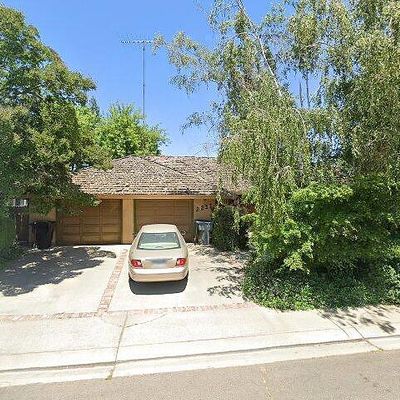 2237 Cherry Tree Ln, Riverbank, CA 95367