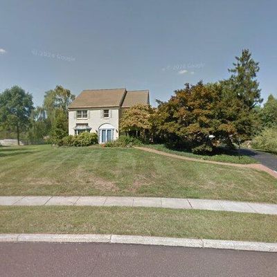 1974 Armstrong Dr, Lansdale, PA 19446