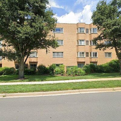 200 Locust St Se #403, Vienna, VA 22180