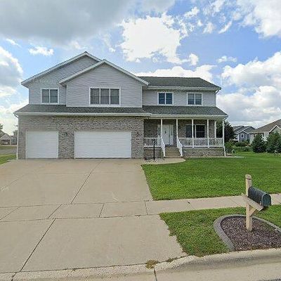 2001 Fullerton Dr, Prairie Du Sac, WI 53578