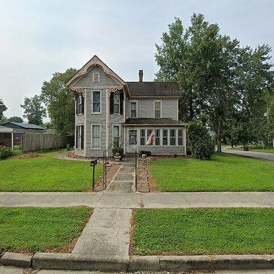 201 E 2 Nd St, Huntingburg, IN 47542